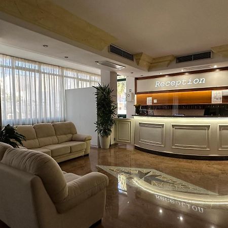 Porto Cesareo Hotel Extérieur photo