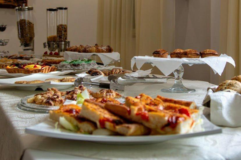 Porto Cesareo Hotel Extérieur photo