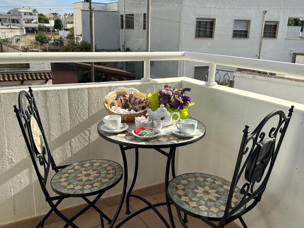 Porto Cesareo Hotel Extérieur photo